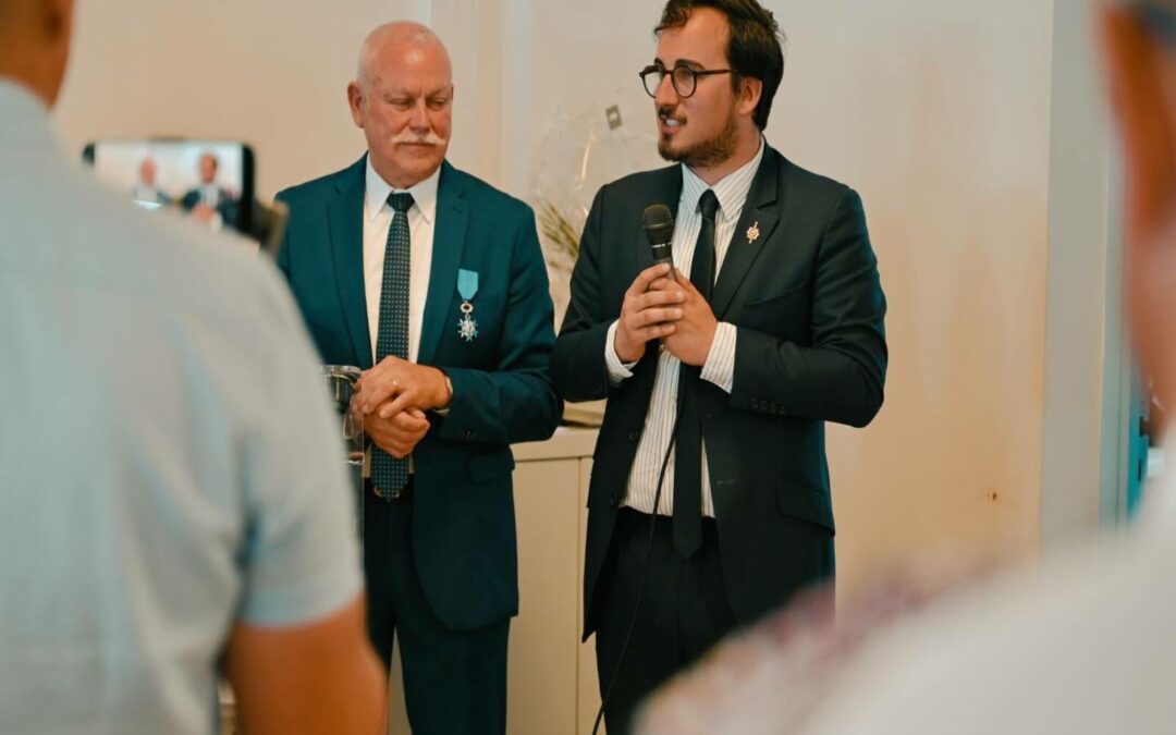 Cagnes-sur-Mer : Remise de l’Ordre National du Mérite au lieutenant-colonel Joël Auclair !